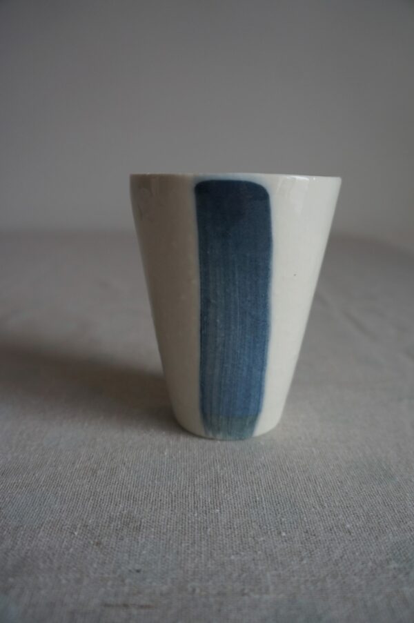 Gobelet/tasse en porcelaine "bleu"